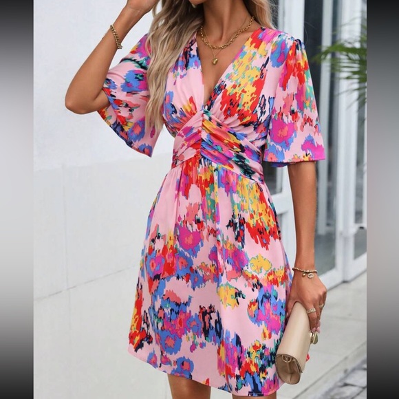 Boho floral print butterfly sleeve mini dress - Picture 4 of 7